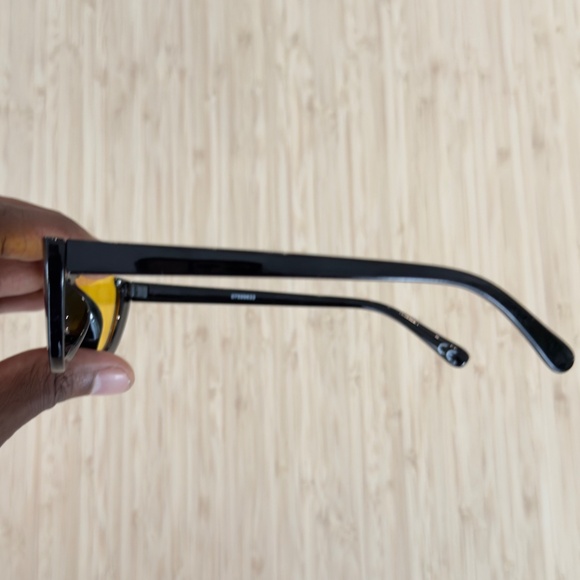 Sunglasses - Picture 5 of 5